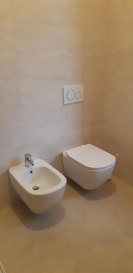 Casa Vacanze Ester Brenzone sul Garda Esterno foto